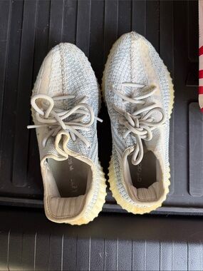 Yeezy Boost 350 V2 Light Gray Cream Sneakers